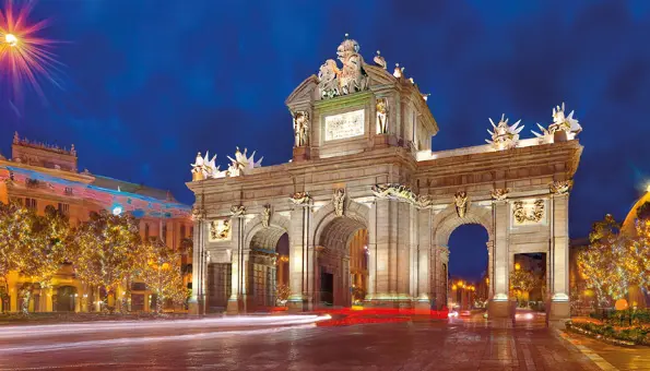 OPCIONAL TRASLADOS + NOCHE EXTRA EN MADRID